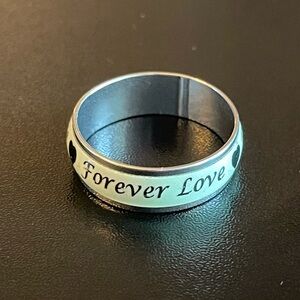 Glow in the dark forever love ring size 7.5
